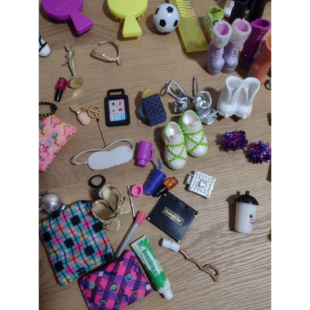 Rainbow High Shoes Accessories Hangers Combs LOT